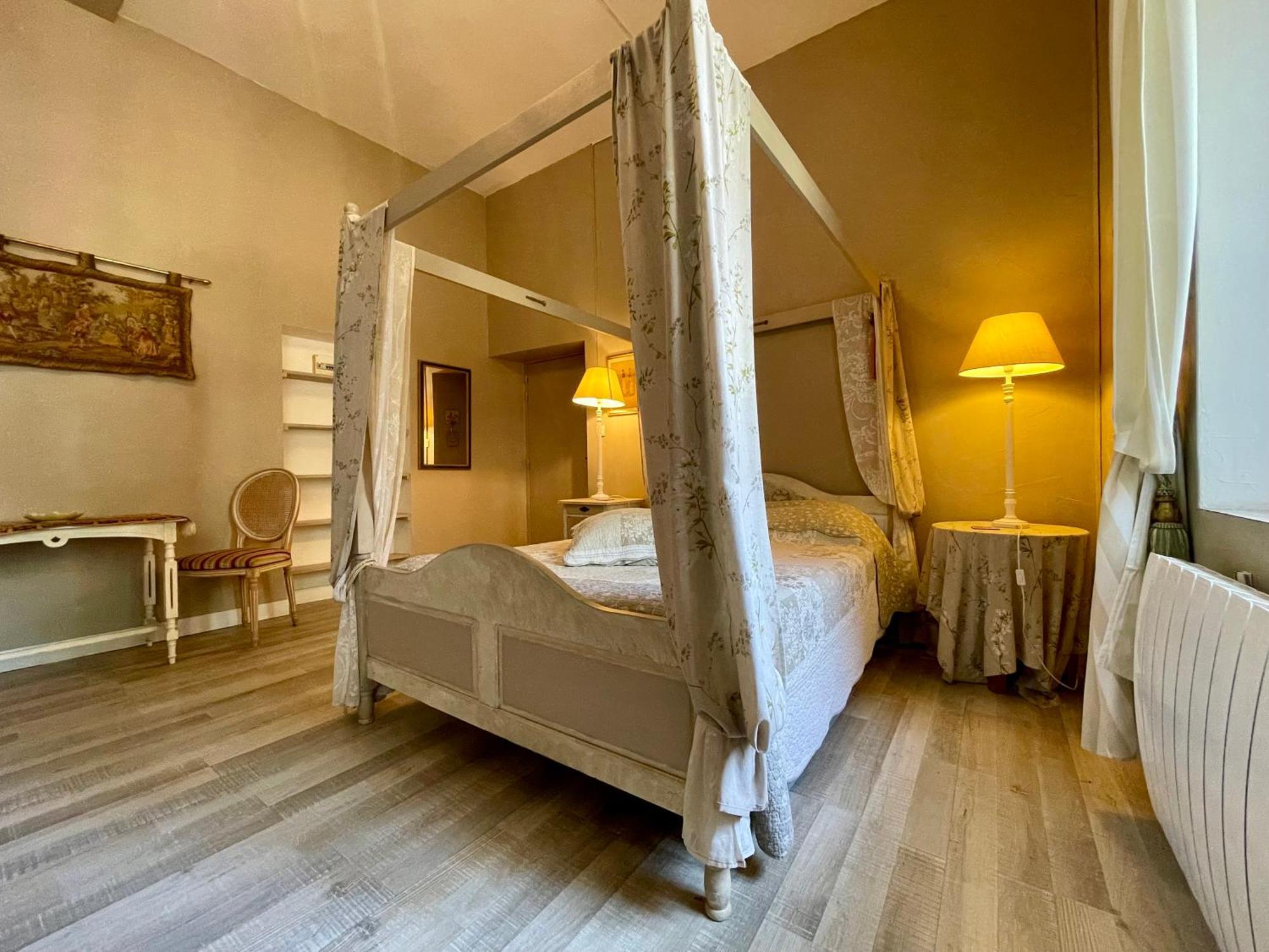 Cote Cite Appartements - Parking Prive - 100M Cite Medievale Carcassonne Exterior foto